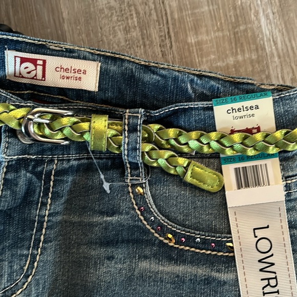 Lei capris - Picture 2 of 3